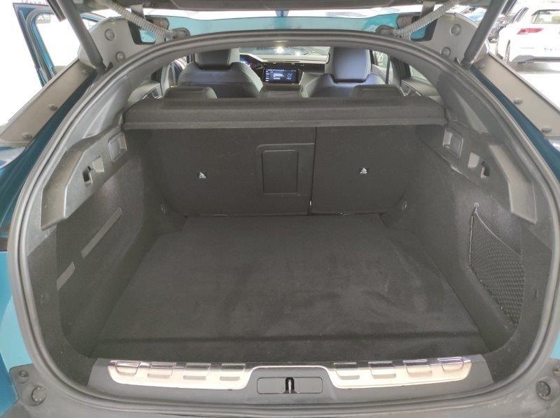 PEUGEOT 408 - 408 Hybrid 136 e-DCS6 GT