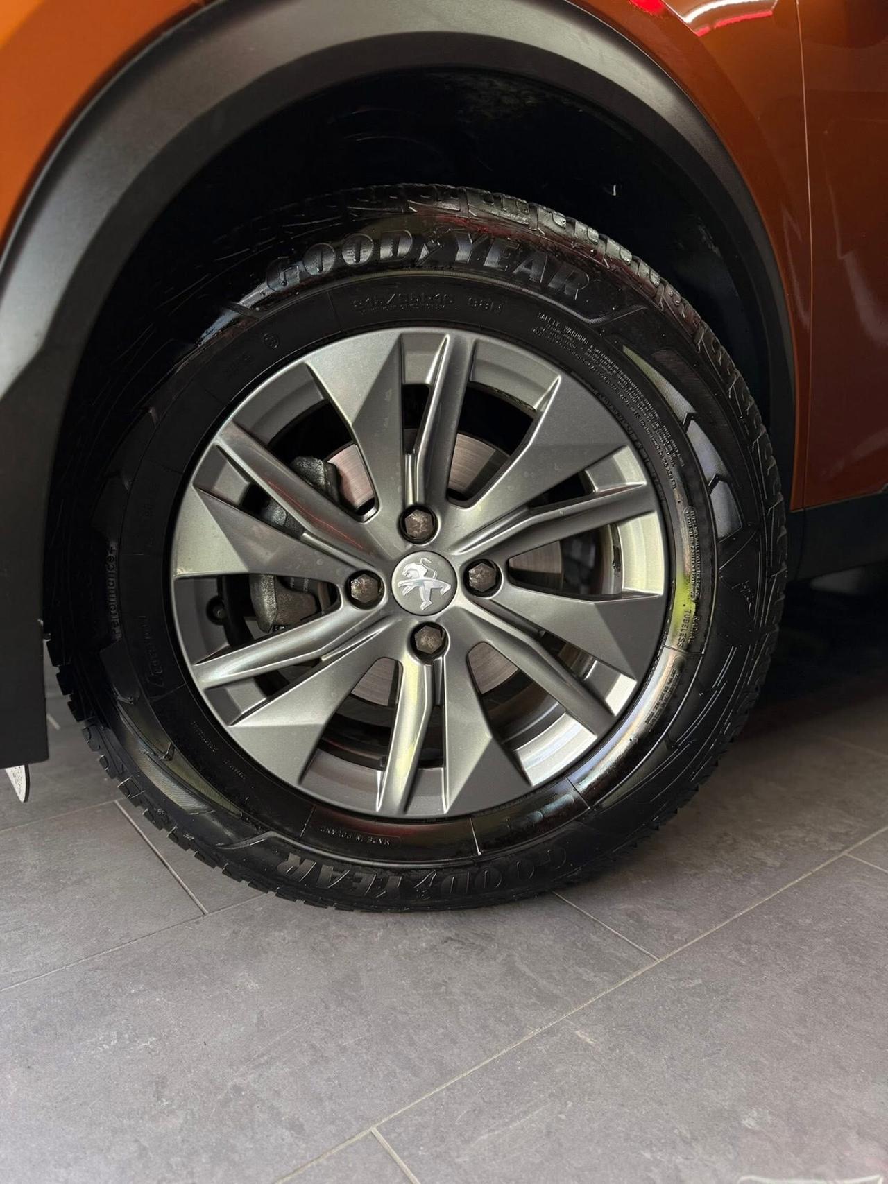 Peugeot 2008 BlueHDi 110 cv Active Pack 2022