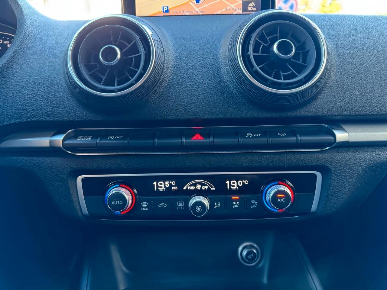 AUDI A3 SPB 35 TDI S-TRONIC 150cv