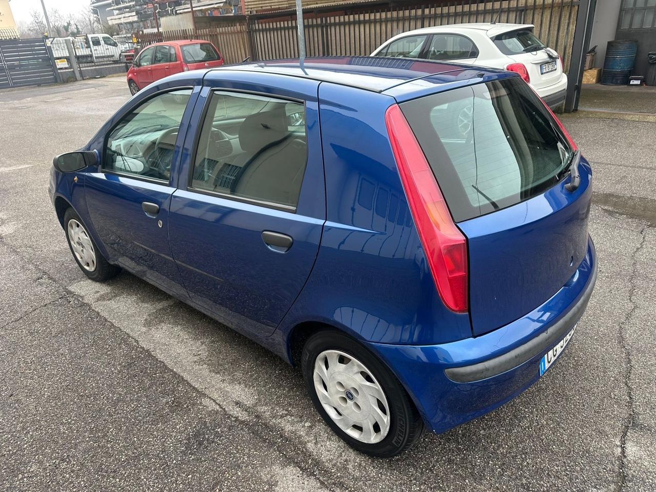Fiat Punto 1.2i cat 5 porte Verve