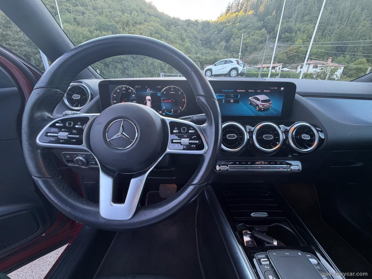 MERCEDES-BENZ GLA 180 d Automatic Sport Plus