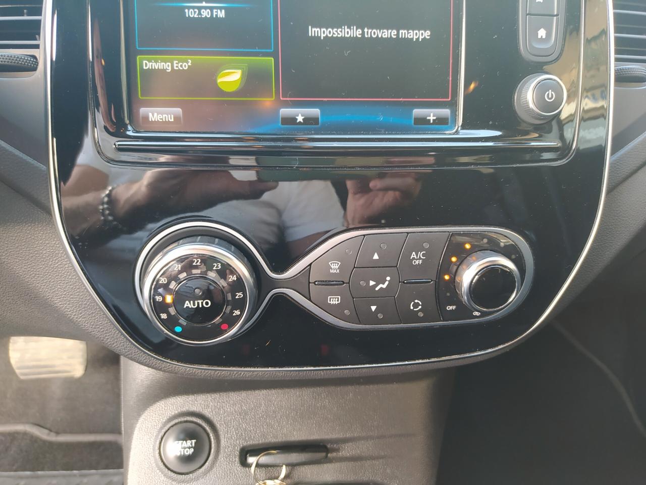 Renault Captur dCi 8V 90 CV EDC Start&Stop Energy Initiale Paris