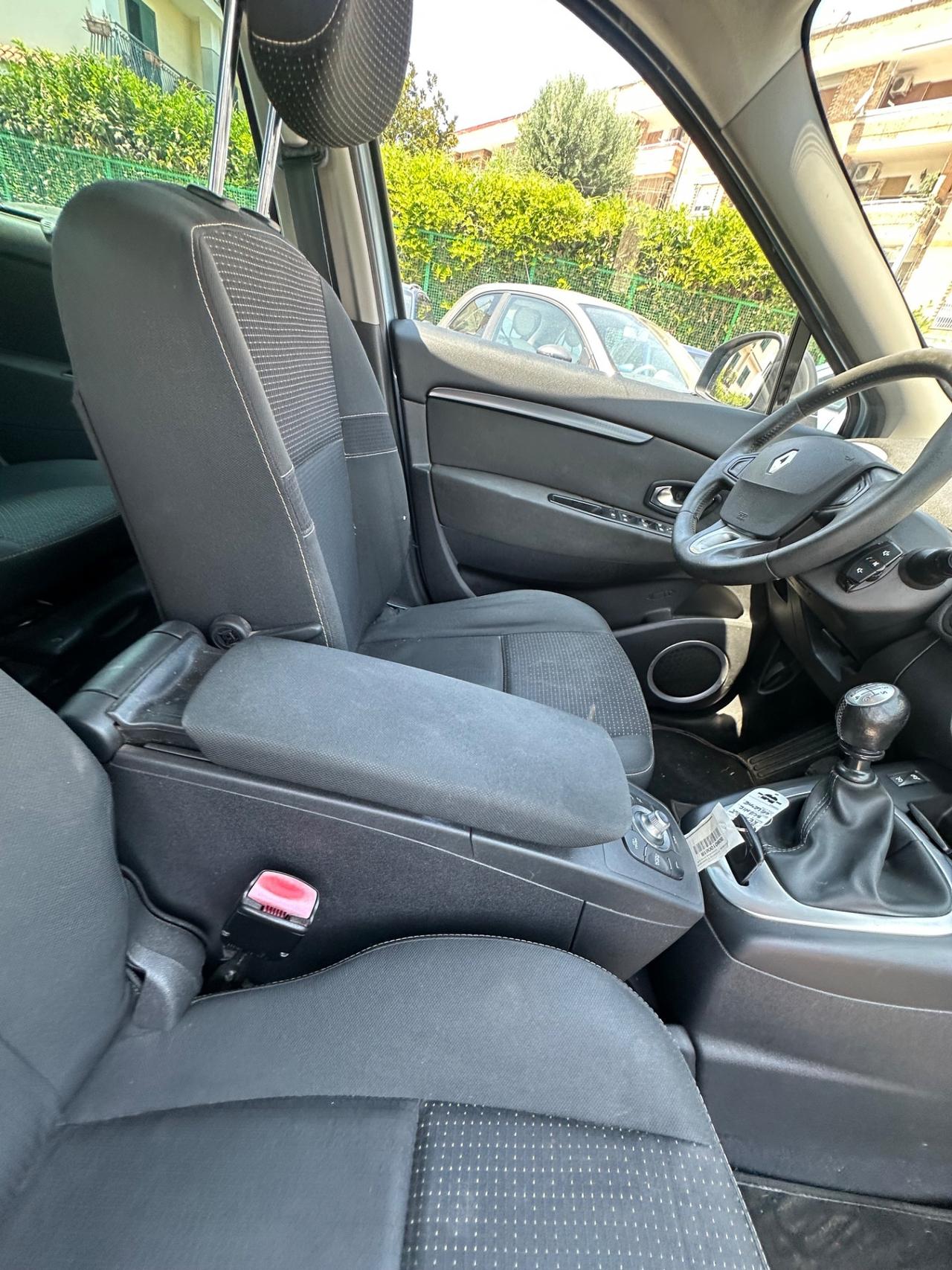 Renault Scenic Scénic 1.9 dCi 130CV Luxe