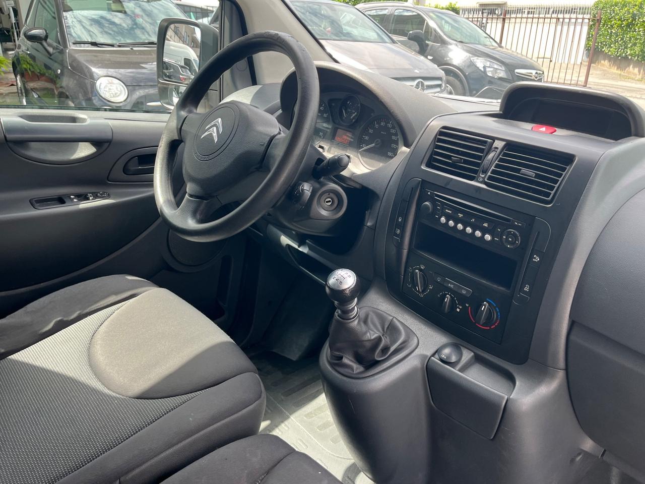 Citroen Jumpy 2.0HDI/94CV/Euro5B con FAP/3Posti e 5Porte/la portata 970KG/unico proprietario