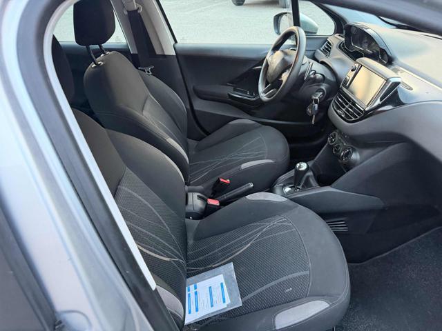 PEUGEOT 208 129,277km 1.4 8V e-HDi 68CV S&S robot. 5p. Active