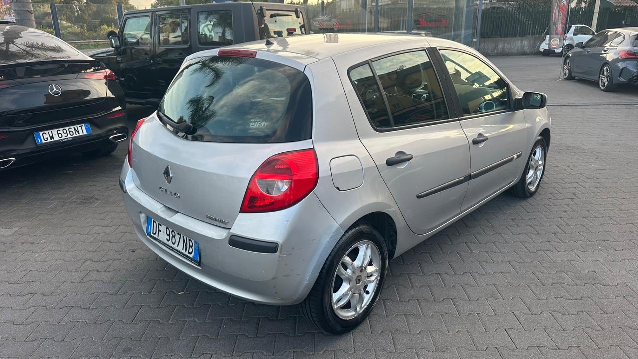 Renault Clio 1.5 dCi 70CV 5 porte
