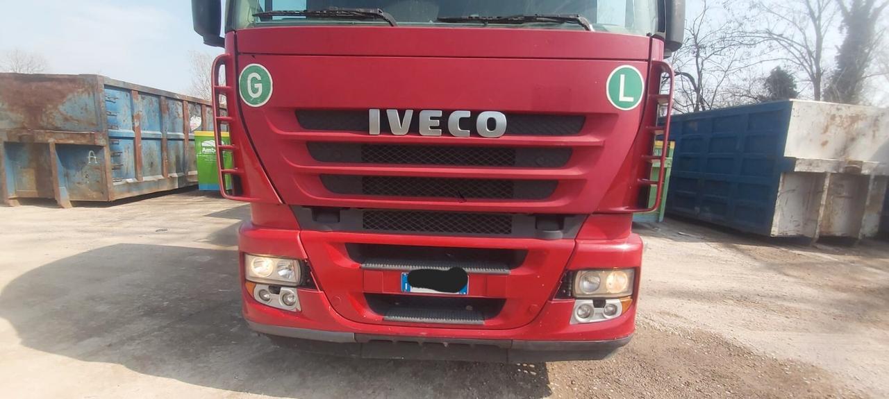 IVECO STRALIS 260 E42 GRU CARICATORE E SCARRABILE