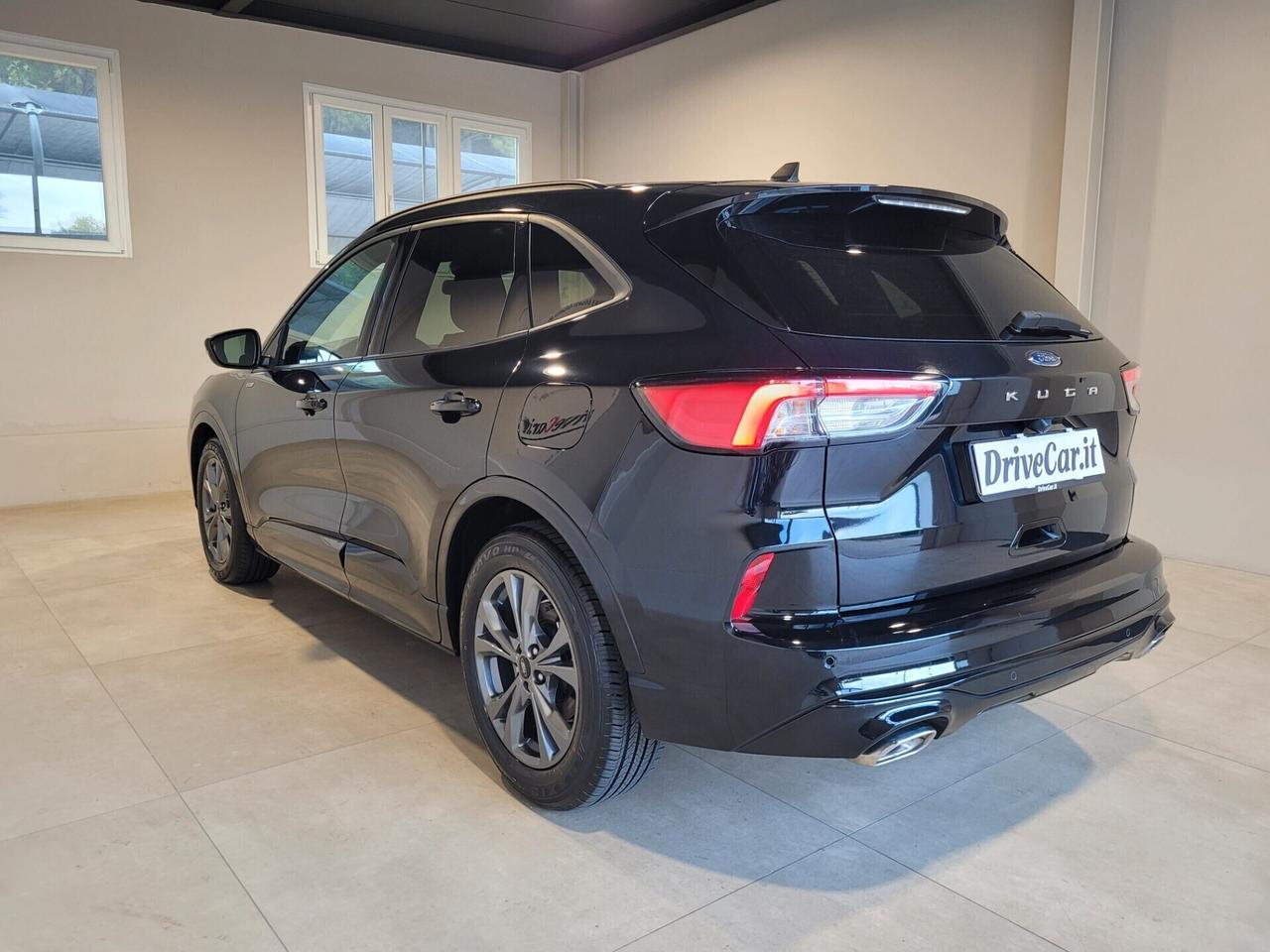 Ford Kuga ST LINE 2.0D ECOBLUE 120CV AUT. LED NAVI RETROCAM. VETRI PRIVACY CARPLAY