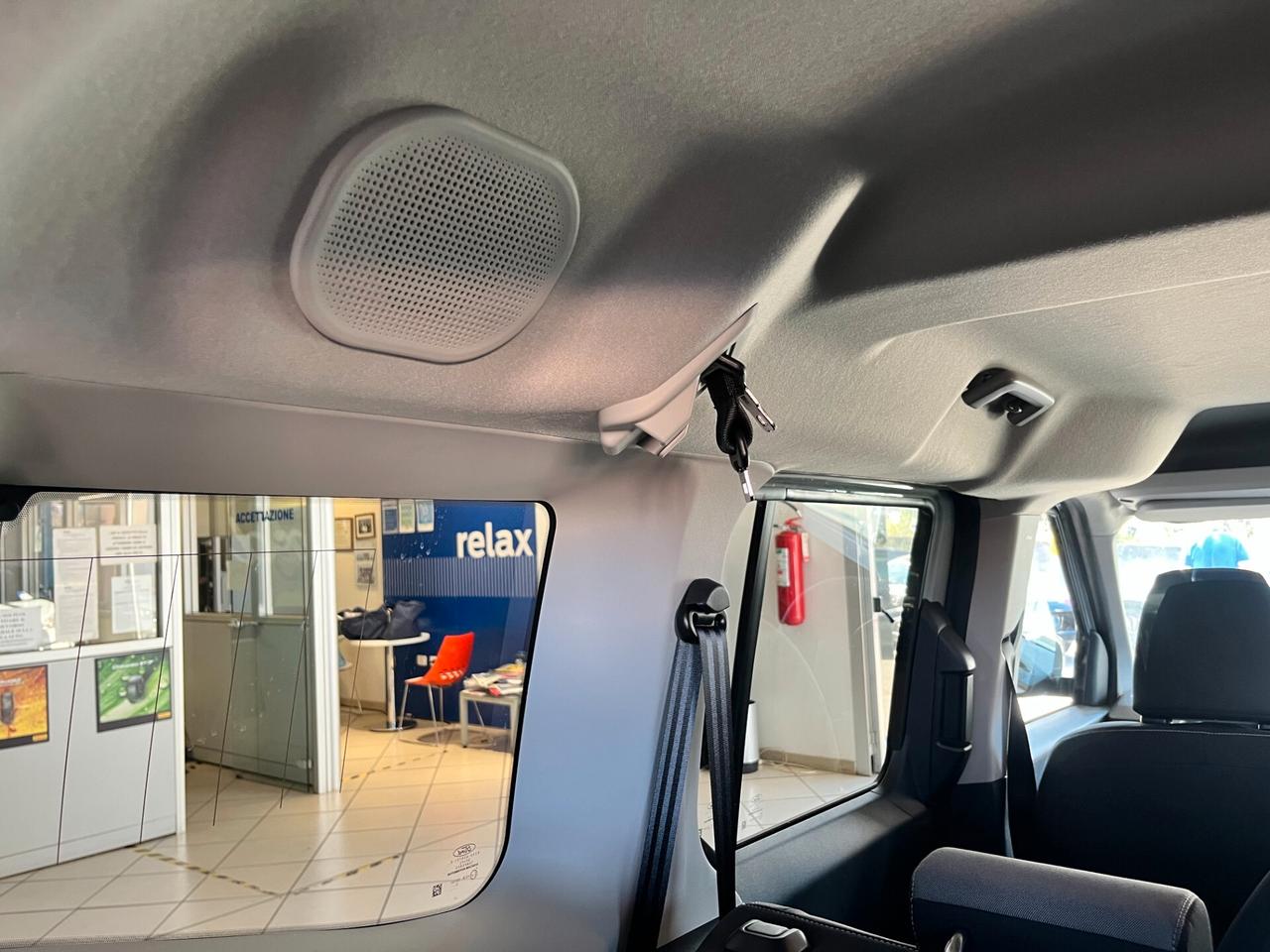 Ford Tourneo Courier Tourneo Courier 1.0 EcoBoost Titanium