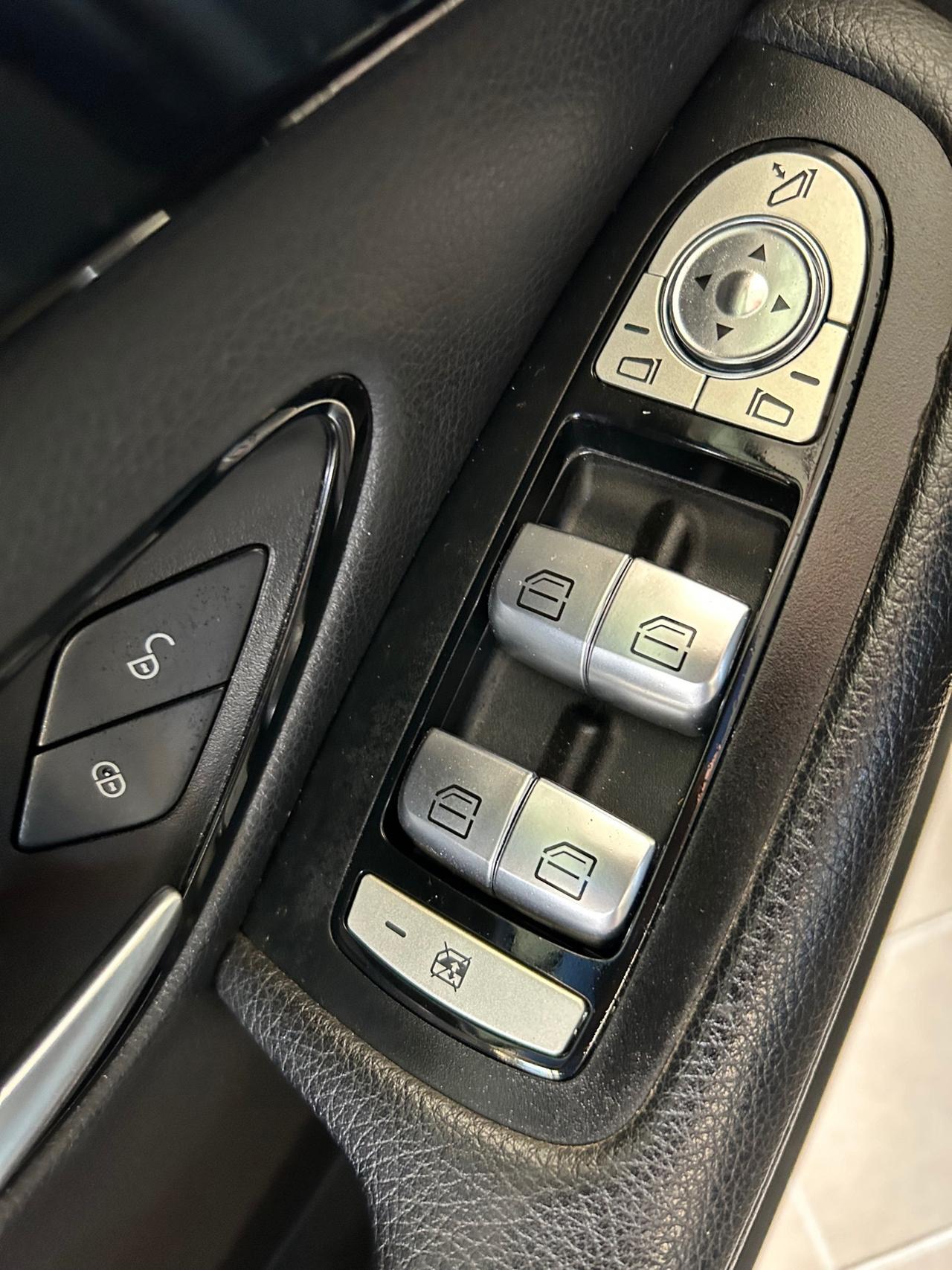 Mercedes-benz C 200 S.W. Auto Premium