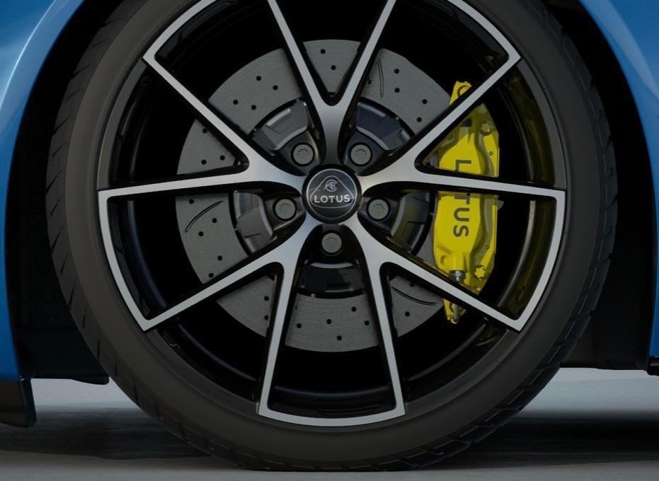 Lotus Emira V6 Supercharged First Edition