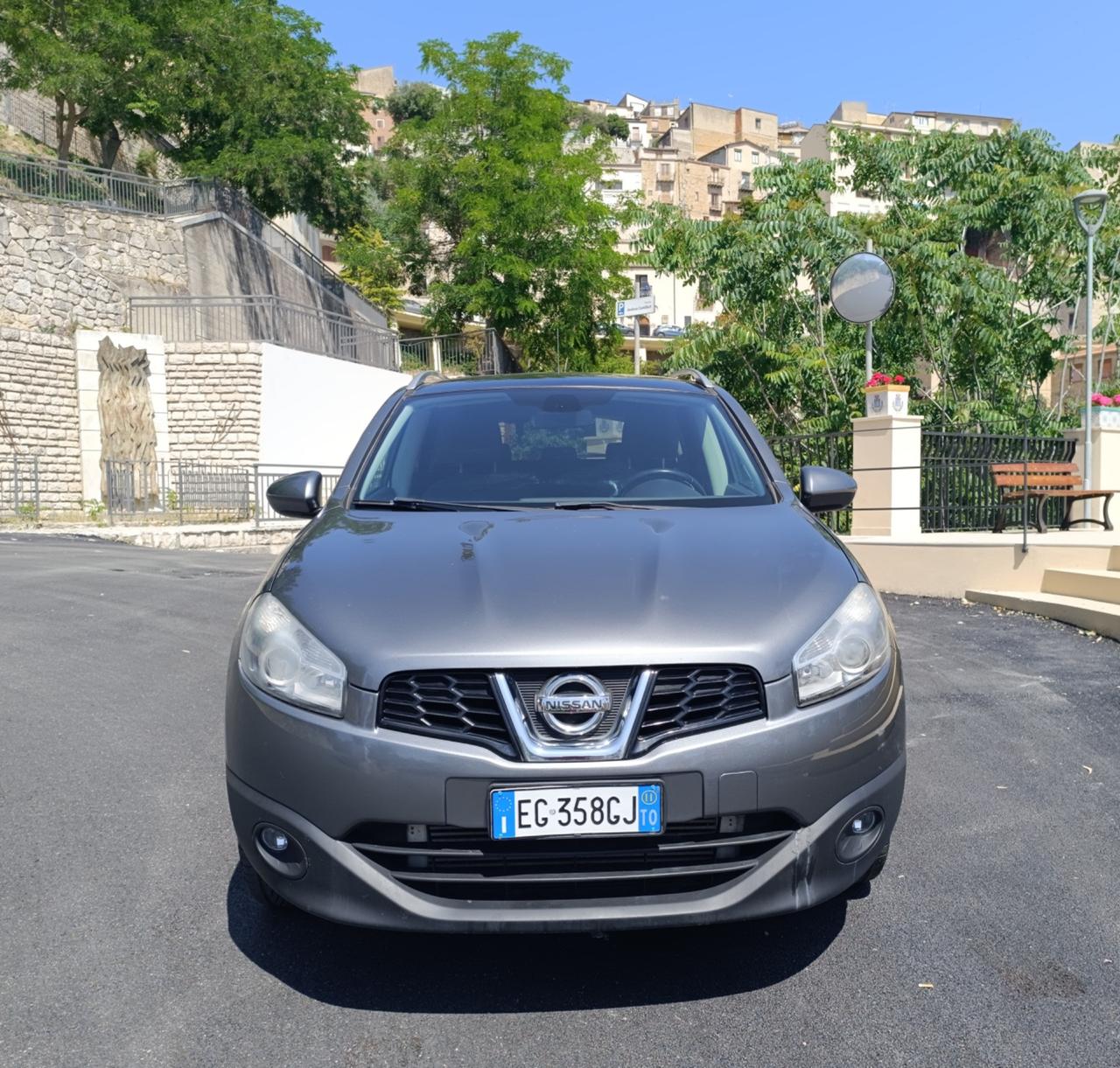 Nissan Qashqai 2.0 dCi DPF Tekna 4x4
