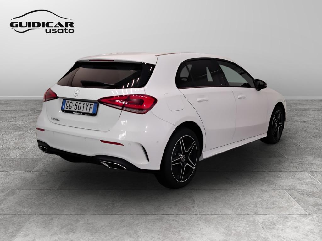 Mercedes-Benz Classe A - W177 2018 - A 250 e phev (eq-power) Premium auto