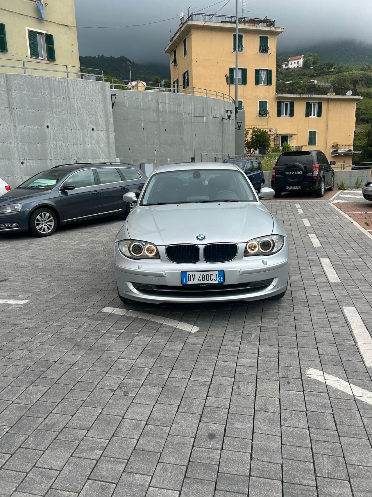 Bmw 118 118i cat 5 porte Futura