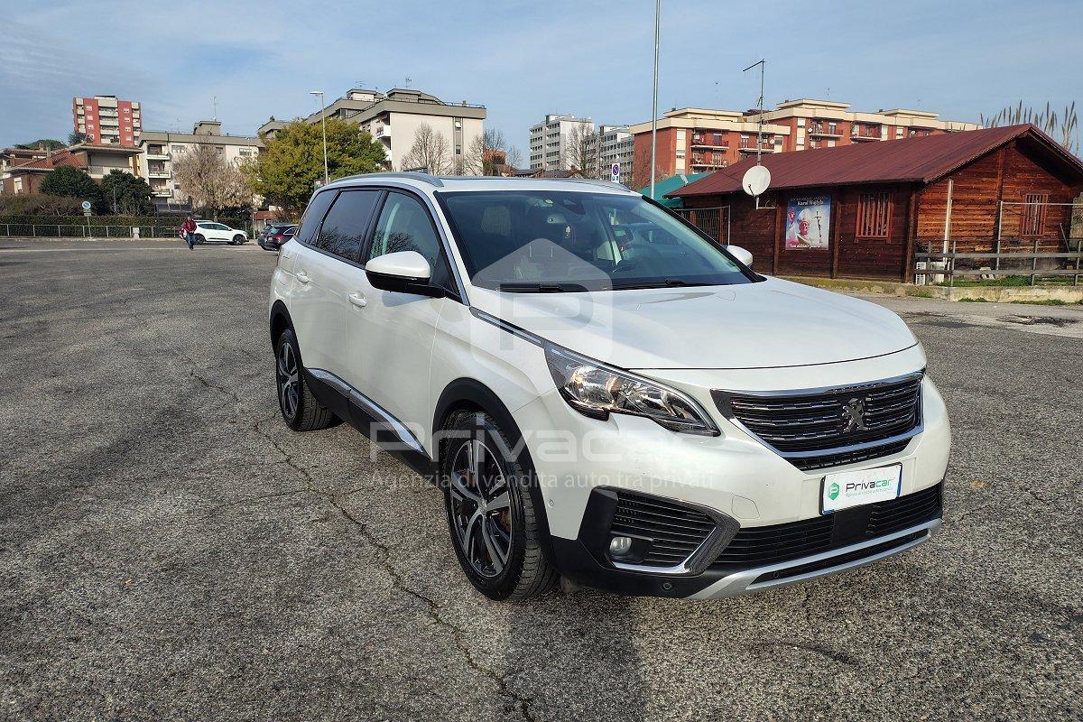 PEUGEOT 5008 BlueHDi 120 S&S EAT6 Allure