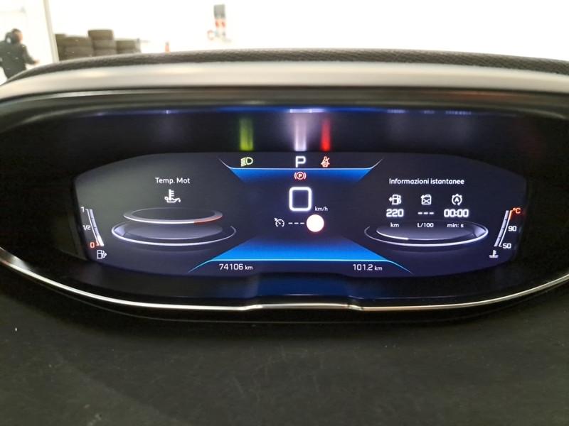 PEUGEOT 3008 BlueHDI 130 EAT8 S/S Active Business