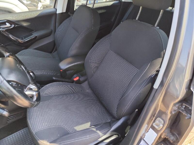 PEUGEOT 208 1° serie PureTech 82 5 porte Allure