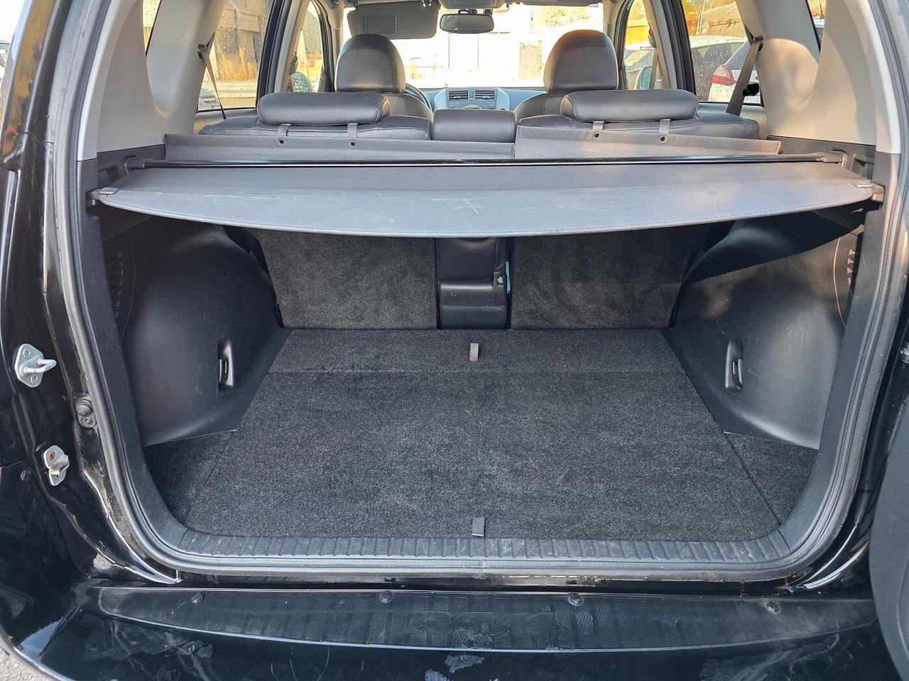 Toyota RAV 4 2.2 D-4D 177 CV Luxury