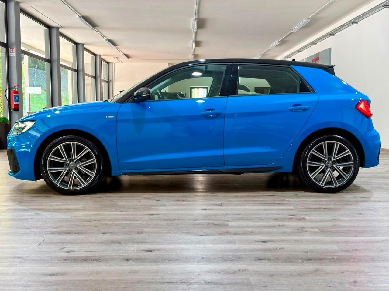 AUDI A1 SPORTBACK 1.0TFSI 116CV S-LINE S-TRONIC