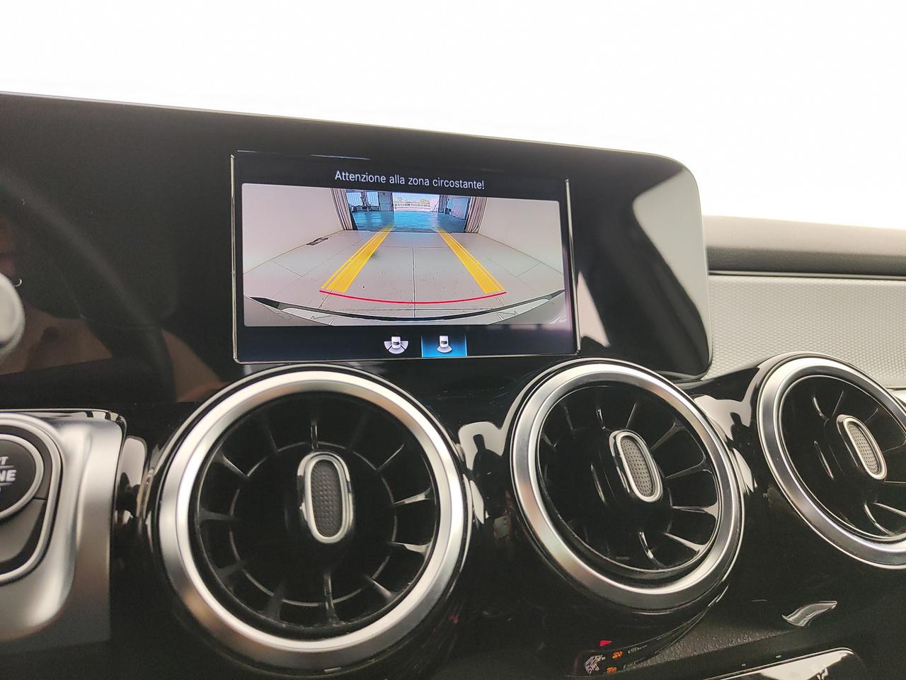 Mercedes-Benz GLB 180 d Sport auto