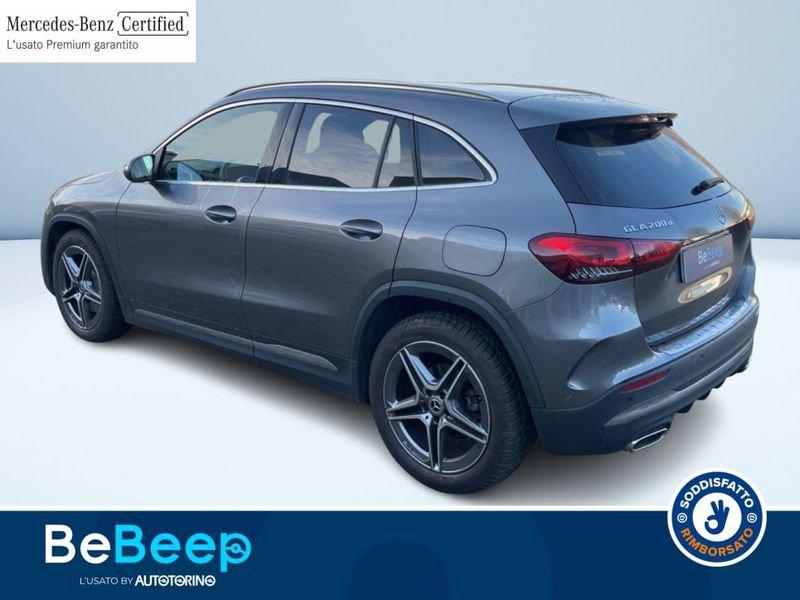 Mercedes-Benz GLA 200 D PREMIUM AUTO