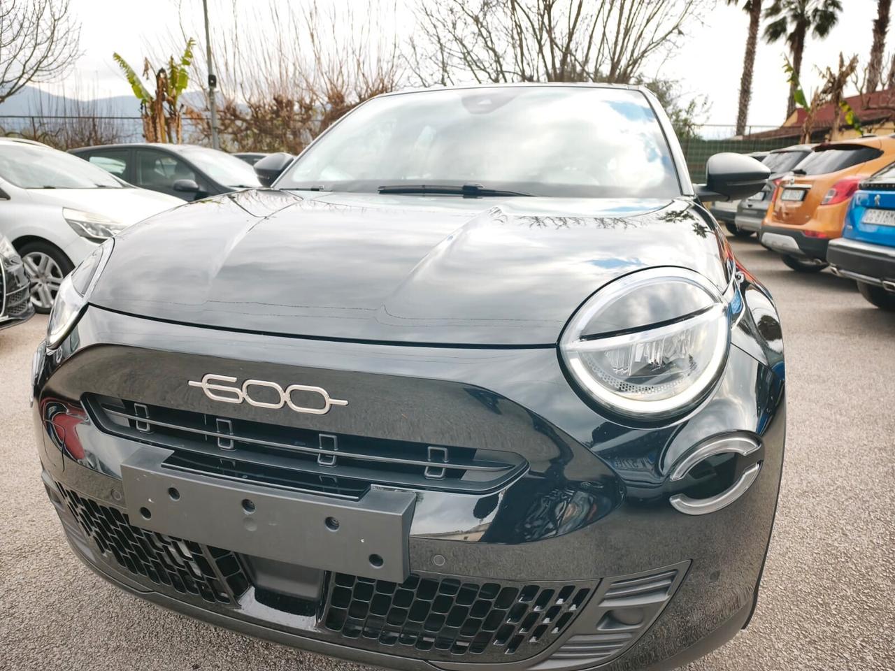 FIAT 600 Hybrid 100CV DCT MHEV