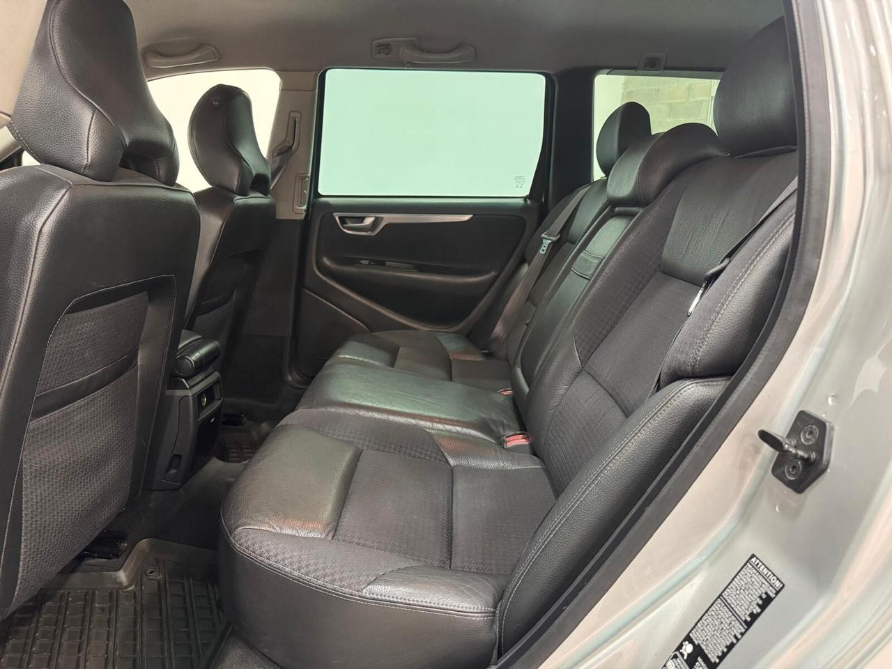 Volvo V70/XC70 XC70 2.4 D5 20V cat aut. AWD Optima