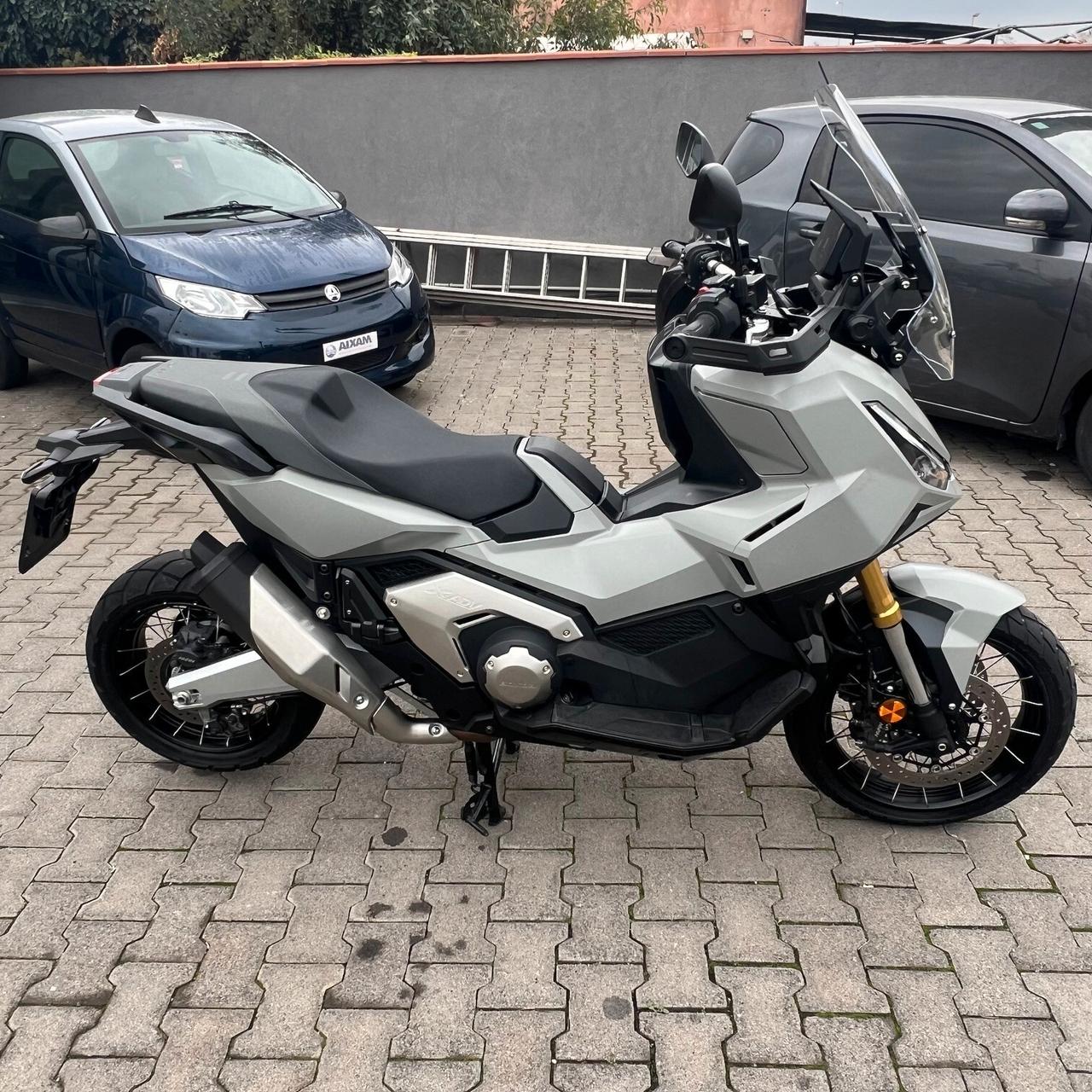 Honda X-ADV 750 SPORT