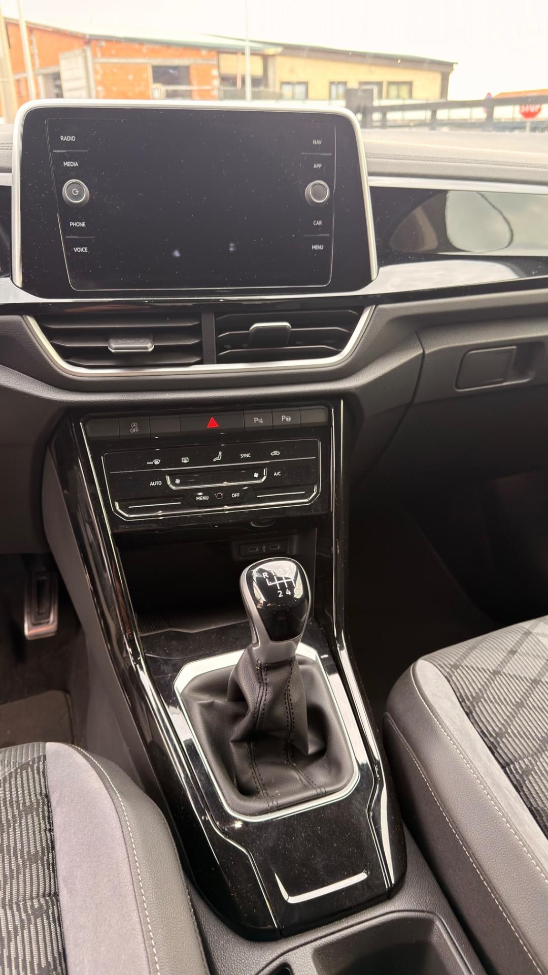 Volkswagen T-Roc 2.0 TDI SCR R-Line