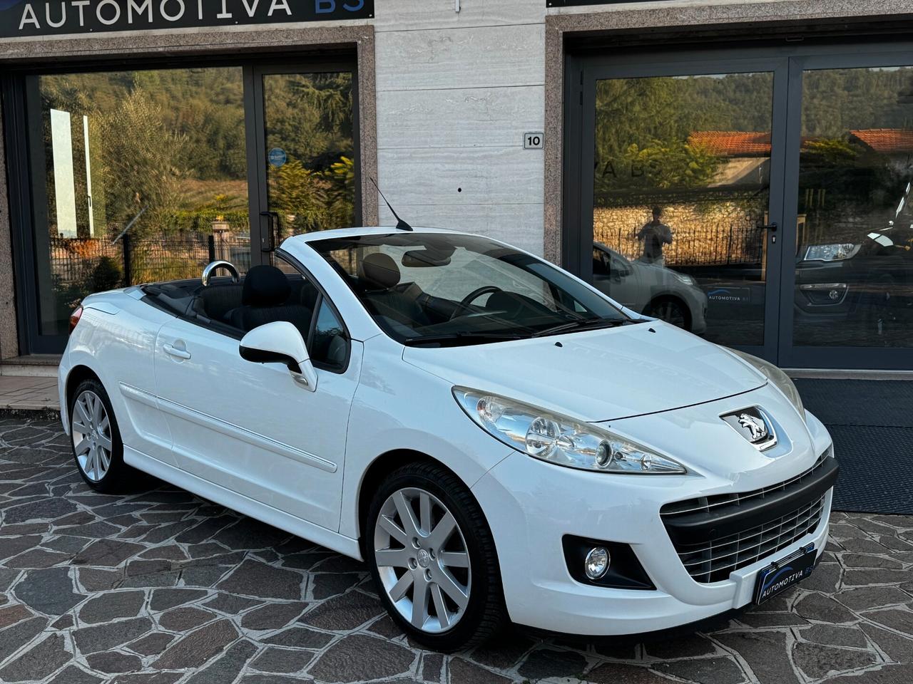 Peugeot 207 1.6 8V HDi 112CV CC Allure