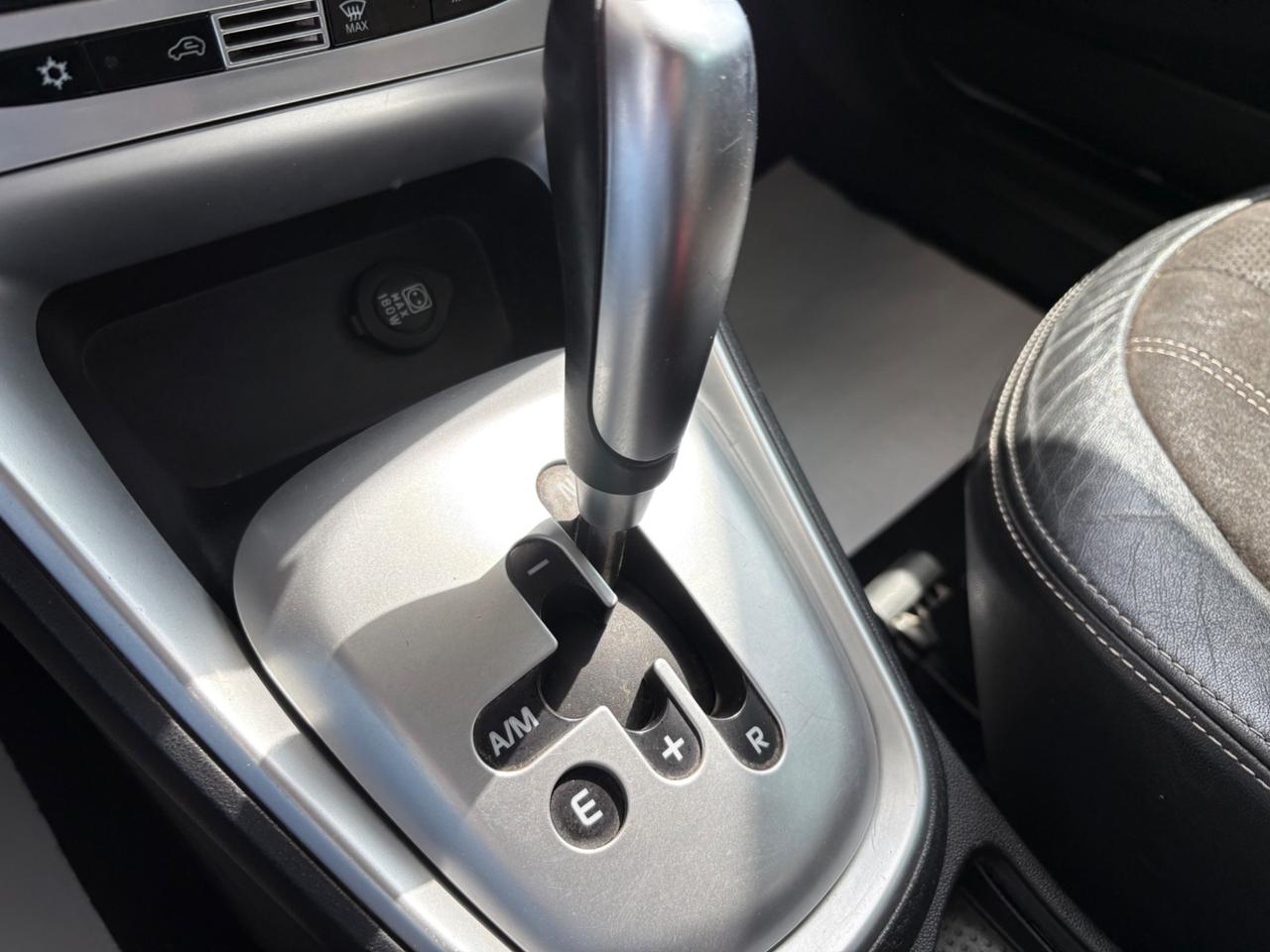 Lancia Delta 1.6 MJT DPF Selectronic Oro