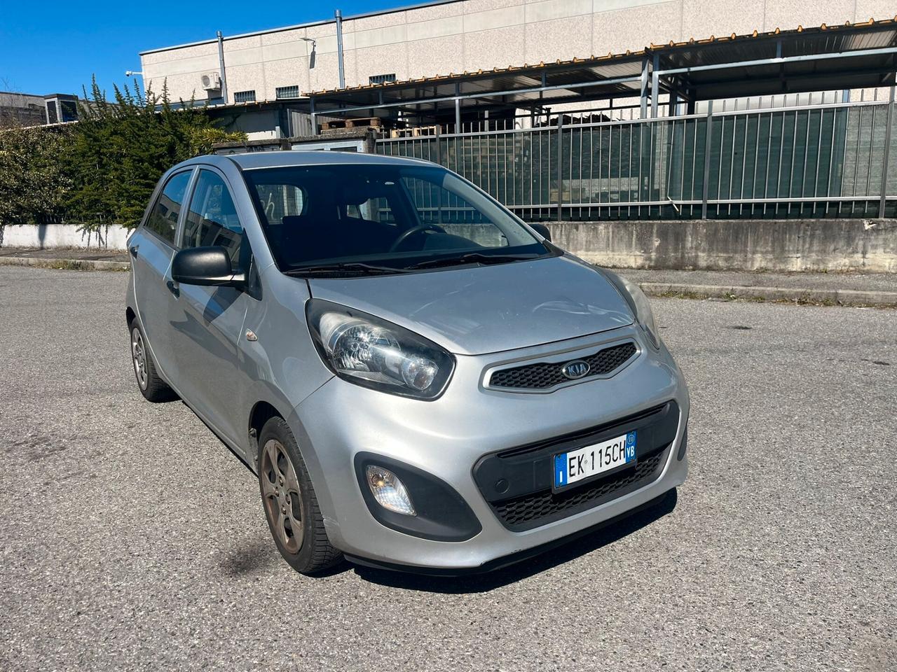 Kia Picanto 1.0 BENZ E5 SUPER PREZZO