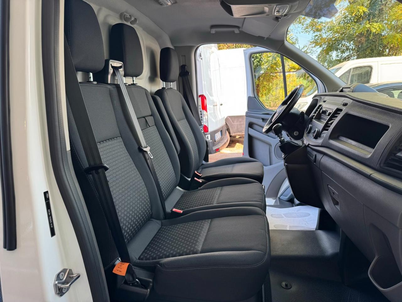 Ford Transit Custom 2.0 tdci 130CV TREND GARAN24ME