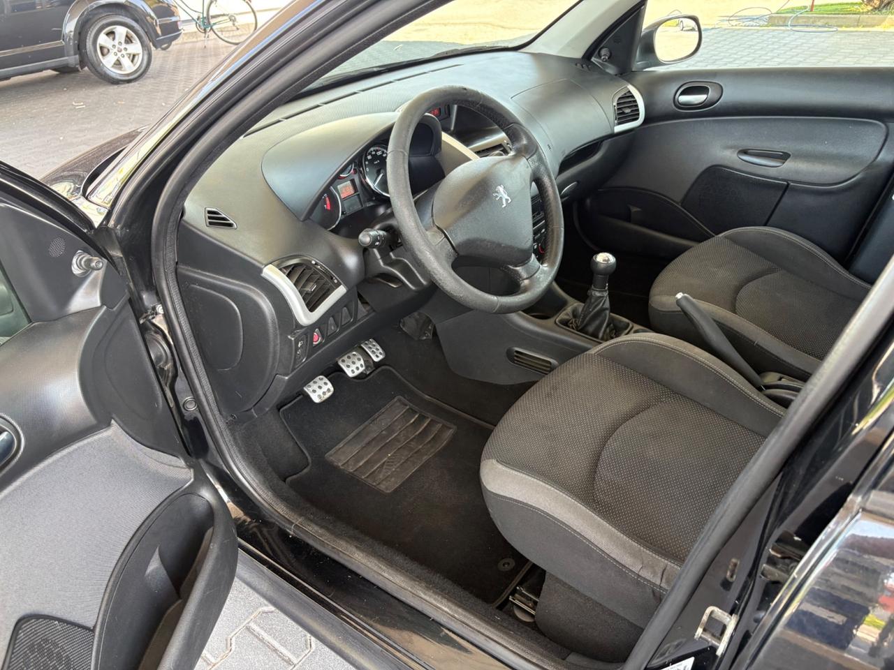 Peugeot 206 Plus 1.1 60CV 5p. Energie