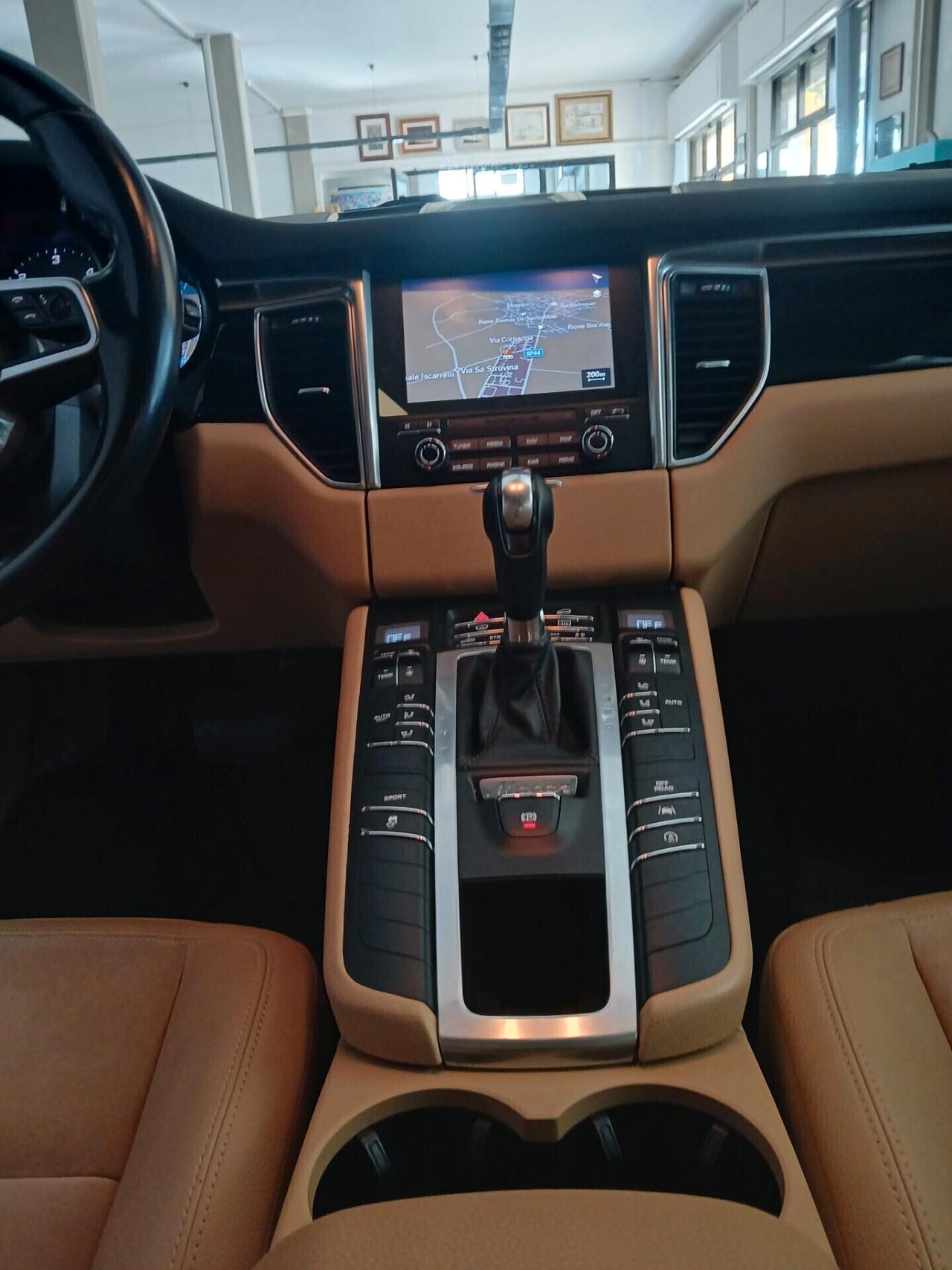 PORSCHE Macan 3.0 S Diesel 250cv Km124.000