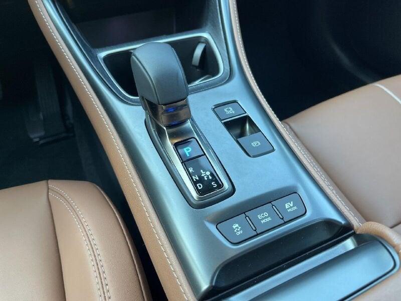 Lexus LBX 1.5 hybrid Elegant 2wd