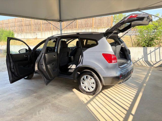 NISSAN Qashqai+2 1.6 16V Visia 7 POSTI BENZINA TETTO PANORAMICO