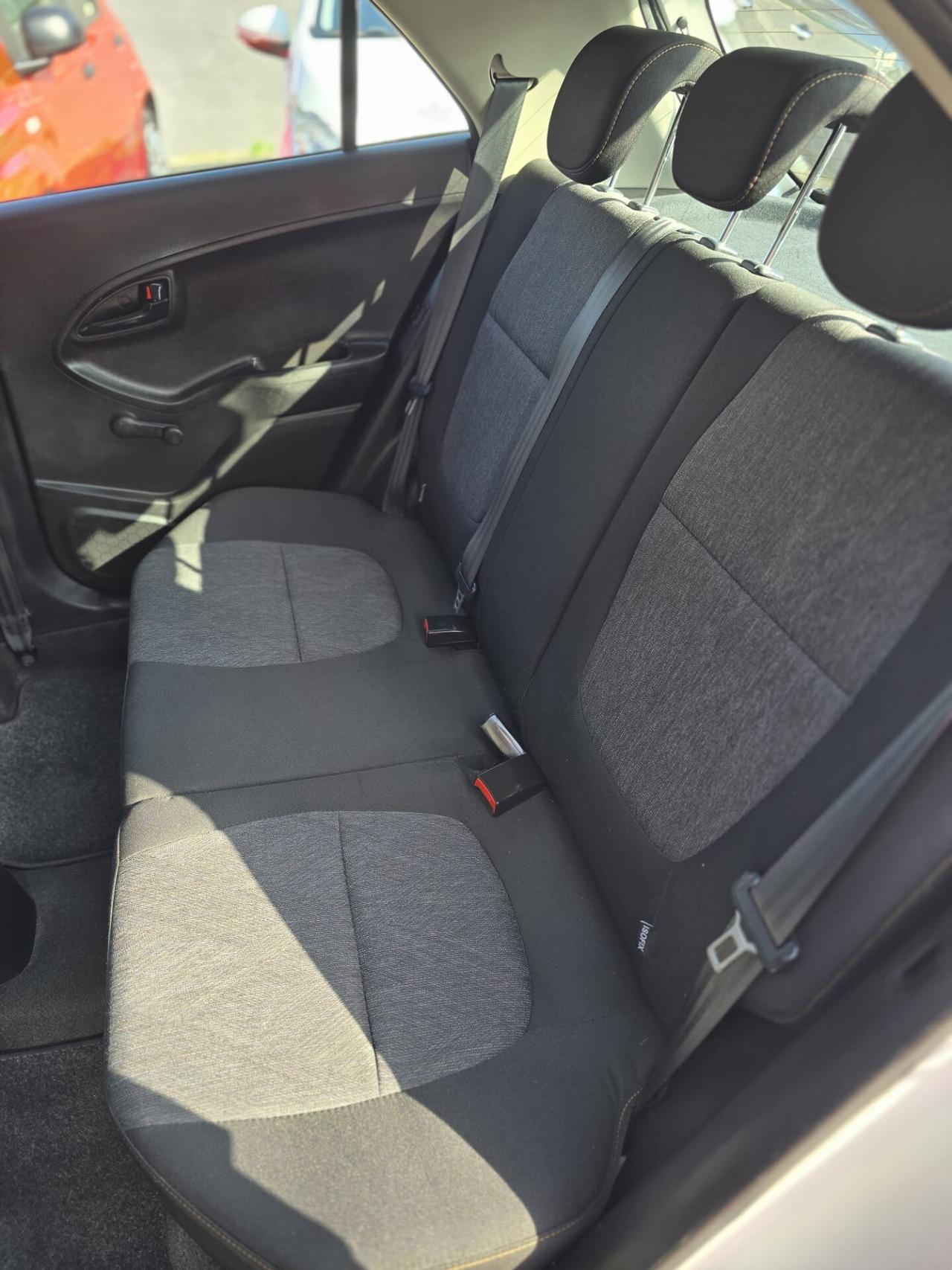 Kia Picanto 1.0 12V 5 porte City