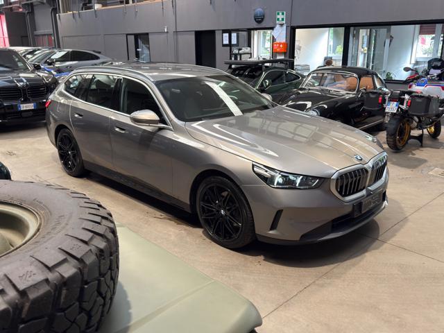 BMW 520 D 48V xDrive Touring