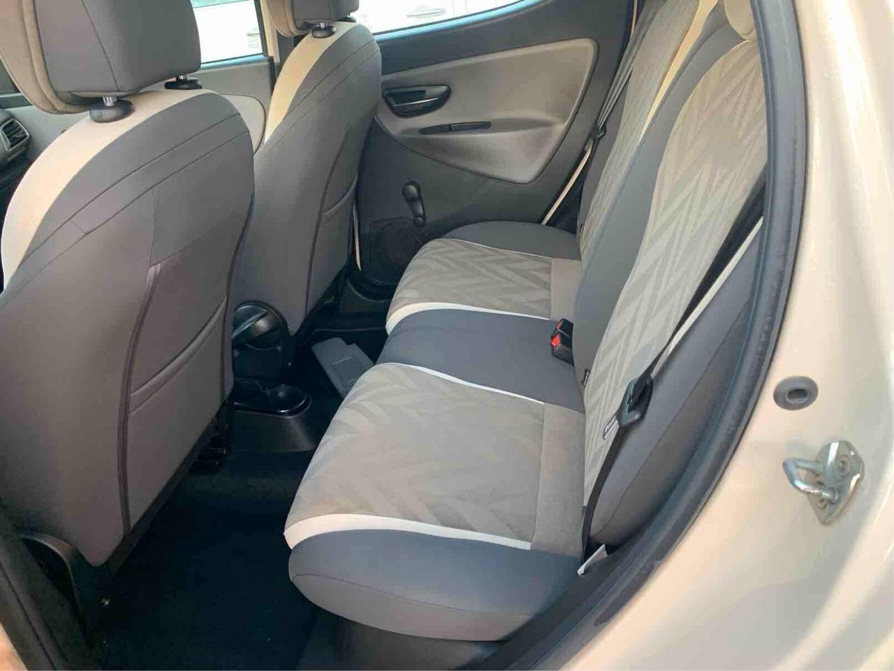 Lancia Ypsilon 1.3 MJT 95 CV