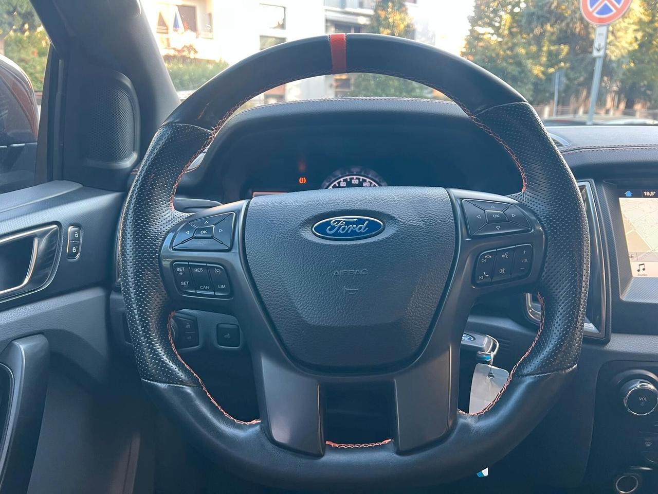 FORD RANGER 2.2 TDCi WILDTRAK PICK UP LUNGO CABINA