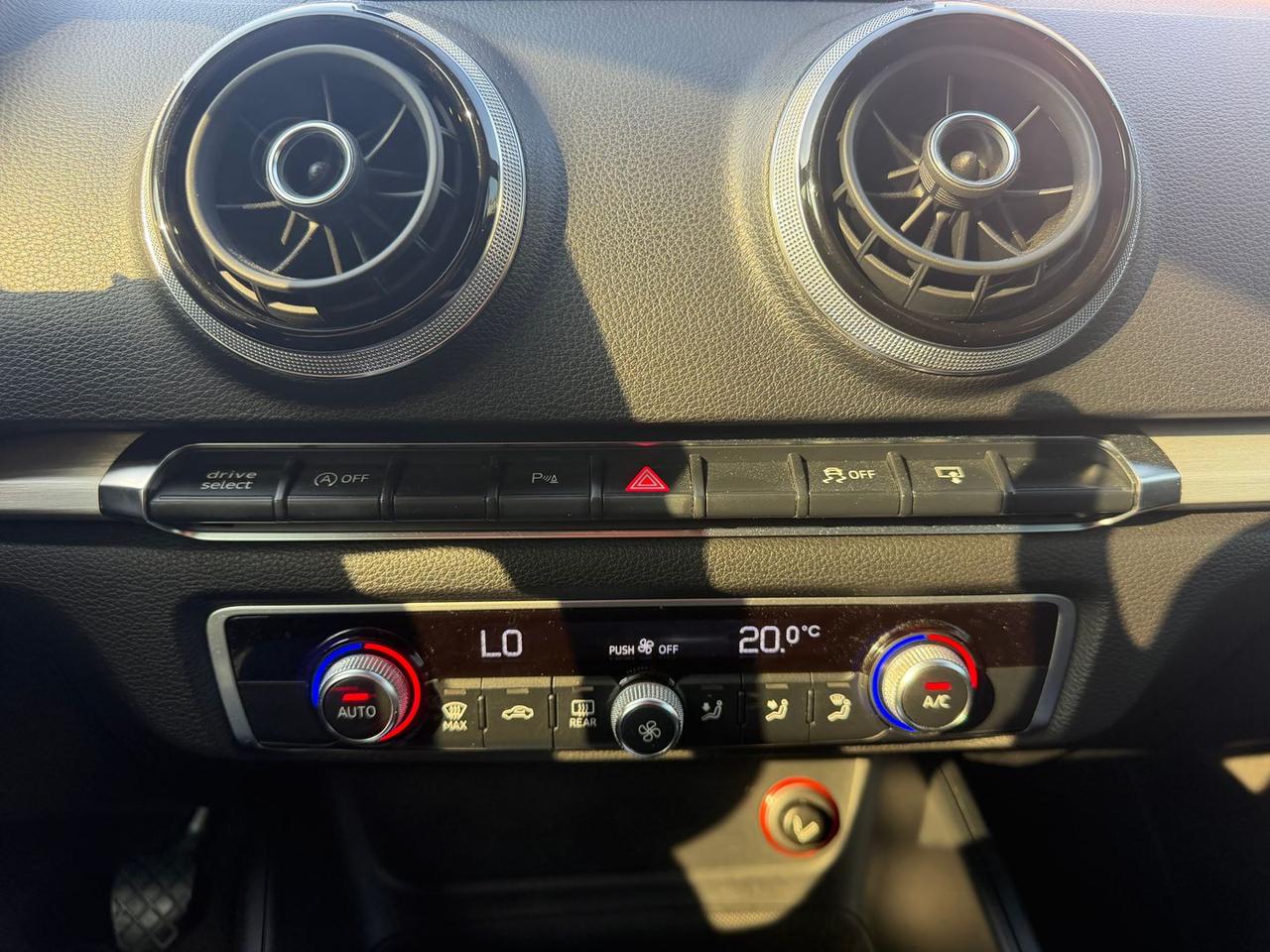 Audi A3 2.0 TDI ambition #50489