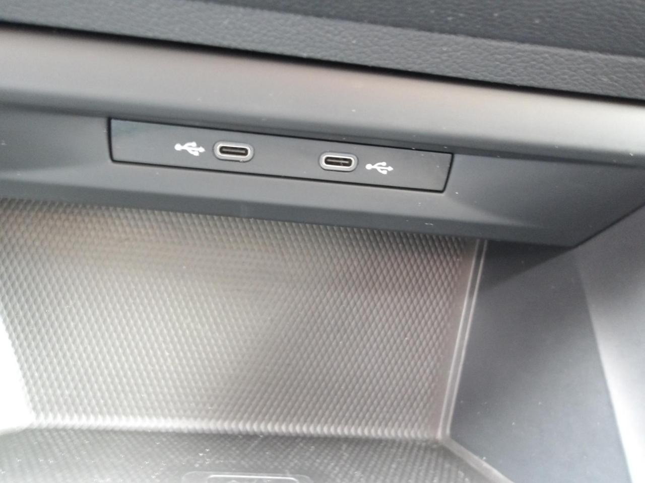 Volkswagen Golf 2.0 tdi Style 115cv