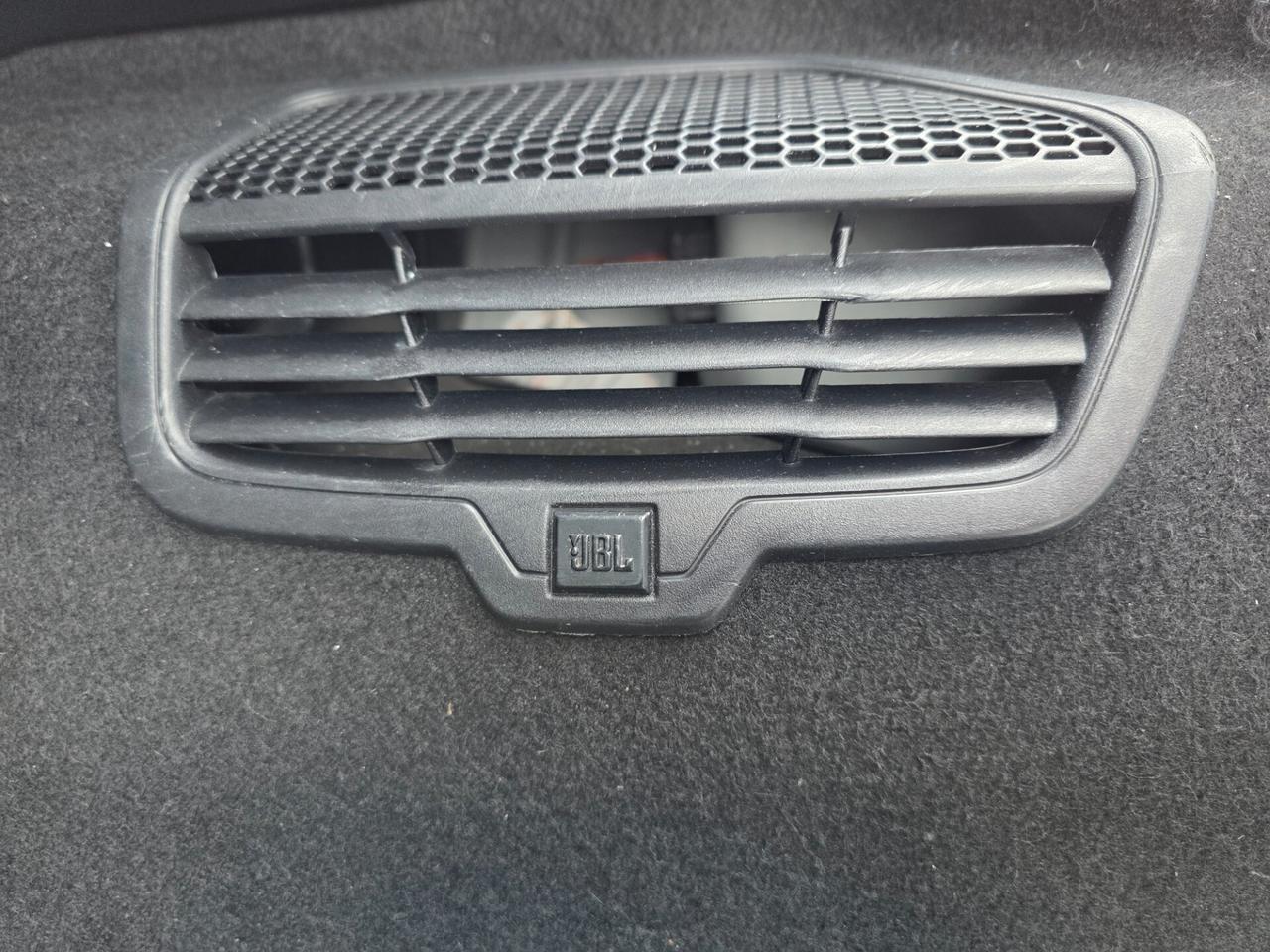 Peugeot 208 1.6 THP 156 CV 3 porte pre GTi