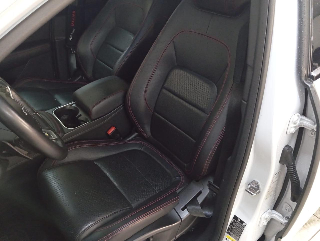 Jaguar E-Pace 2.0D 150 CV AWD R-Dynamic