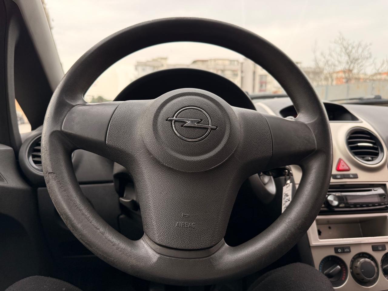 Opel Corsa Restayling 1.2 benz 5 porte Full Perfetta