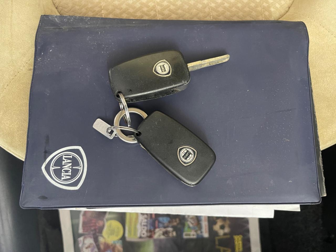 Lancia Ypsilon 1.2 Argento