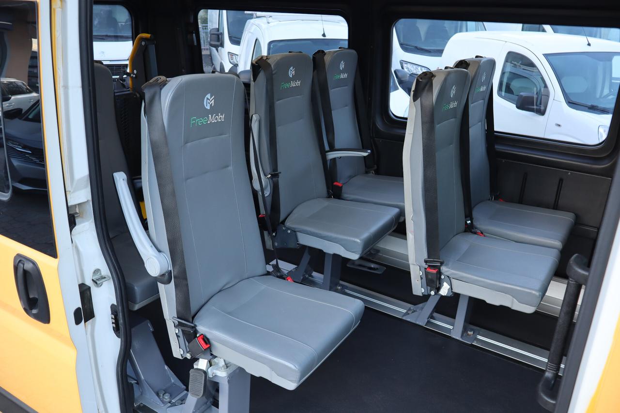 Peugeot Boxer 2.2 Bluehdi 140 Cv - Trasporto Disabili - Sollevatore Elettrico doppio braccio