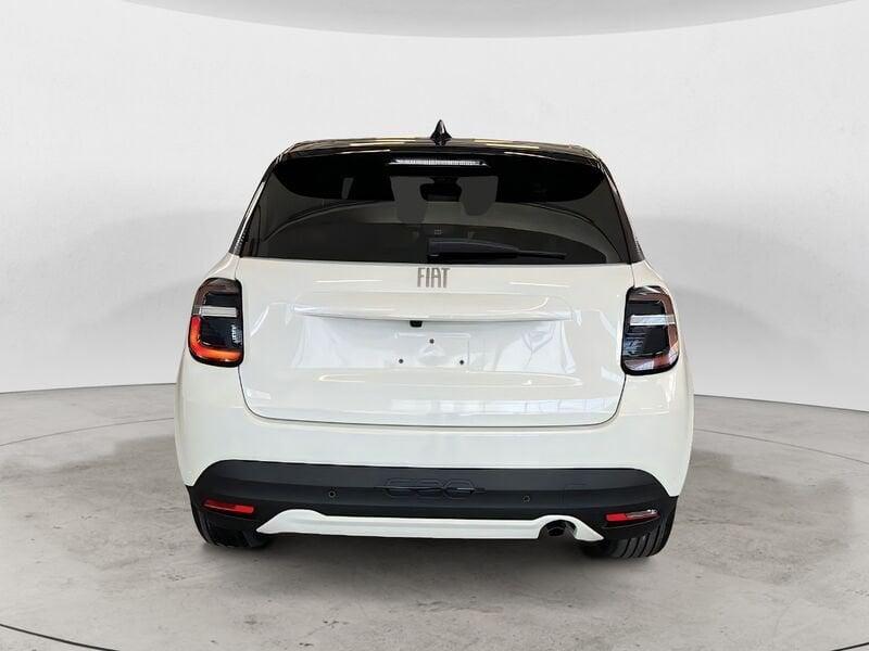 FIAT 600 1.2 Hybrid 110cv La Prima KM ZERO