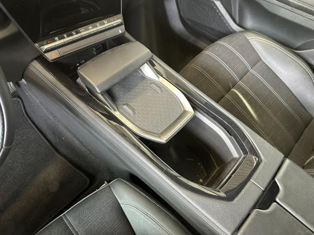 RENAULT Austral FULL HYBRID E-TECH 200CV TECHNO